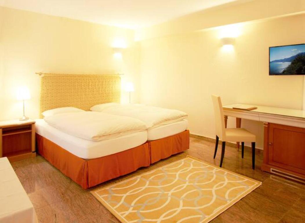 Depandance Garni Golf Apartman Ascona Kültér fotó