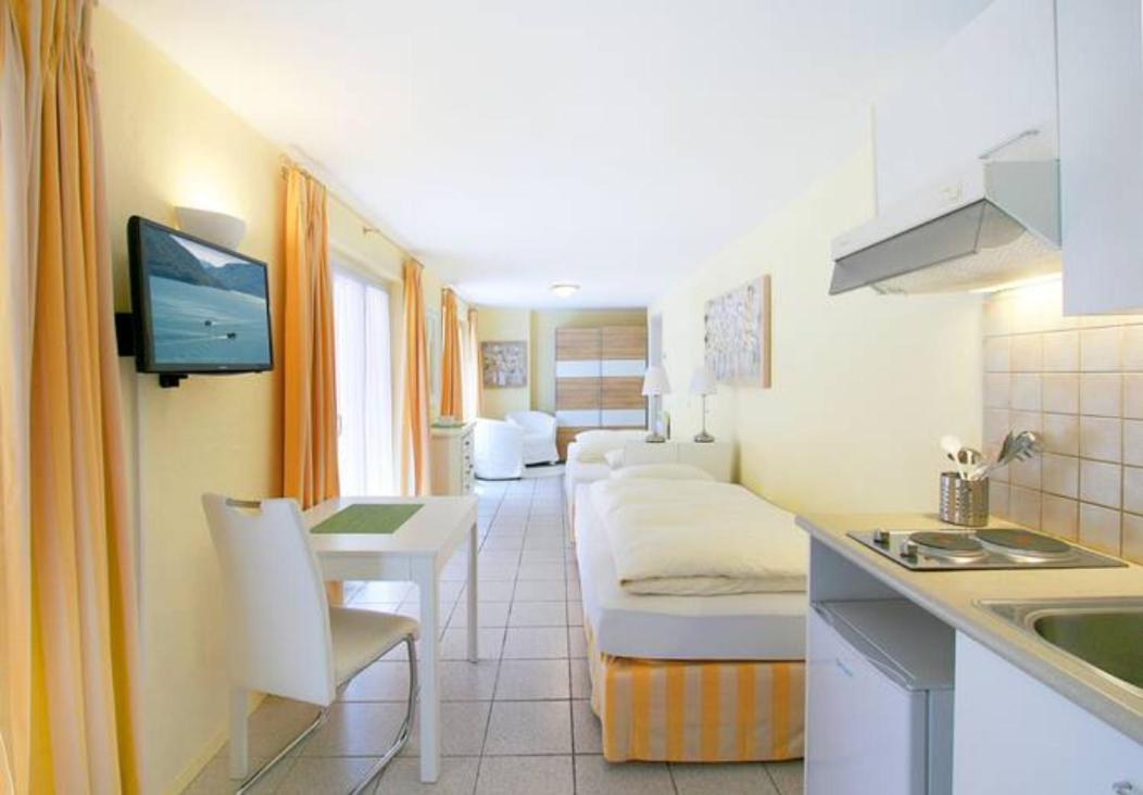 Depandance Garni Golf Apartman Ascona Kültér fotó