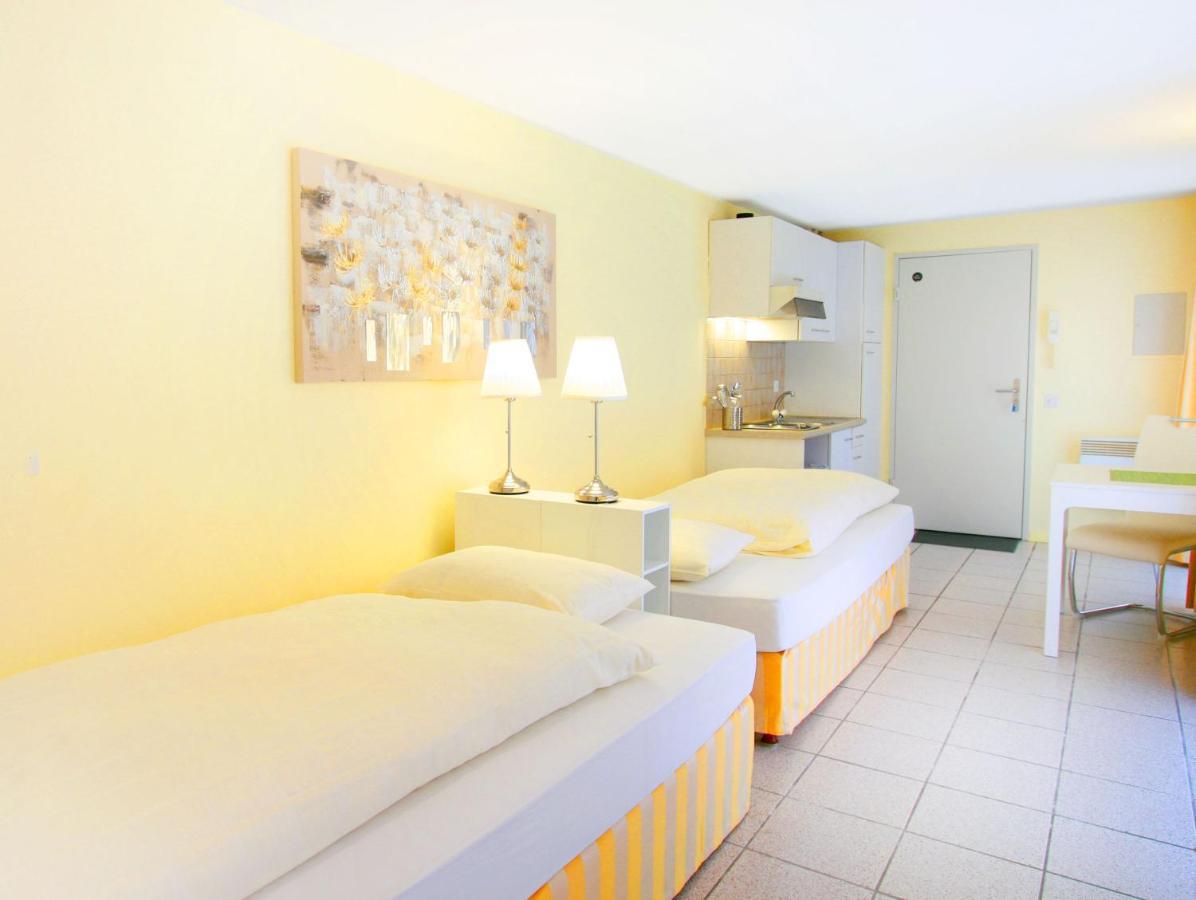 Depandance Garni Golf Apartman Ascona Kültér fotó
