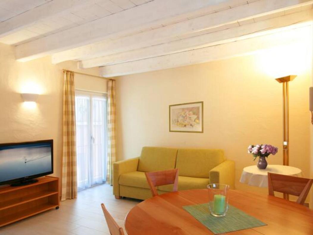 Depandance Garni Golf Apartman Ascona Kültér fotó